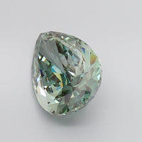 Green Color Pear Cut Diamond. - Lab diamona